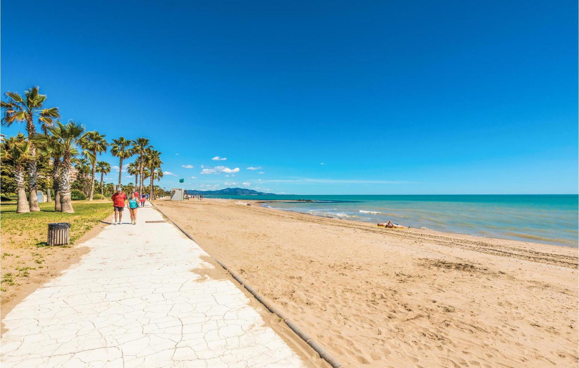 Beautiful Apartment In Oropesa Del Mar With Wifi Екстериор снимка
